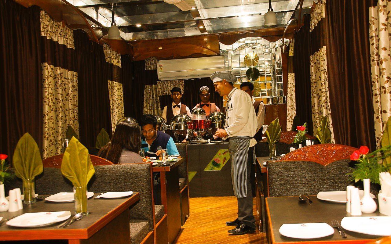 Hotel Rajashree Palace Siliguri Dış mekan fotoğraf