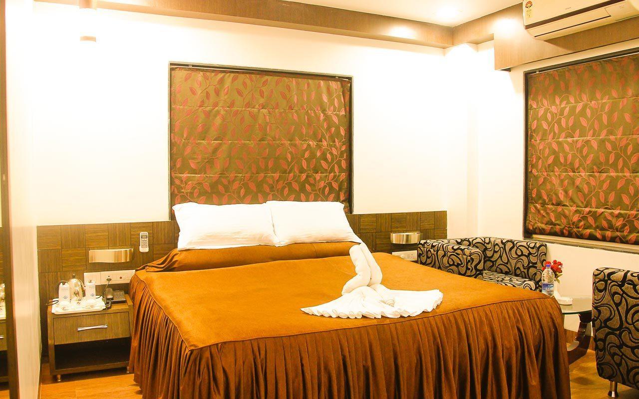 Hotel Rajashree Palace Siliguri Dış mekan fotoğraf