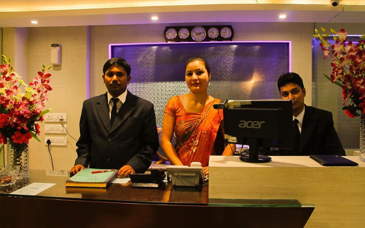 Hotel Rajashree Palace Siliguri Dış mekan fotoğraf
